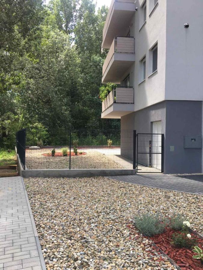 Thermal Forest Apartment Kiskunhalas Exterior photo